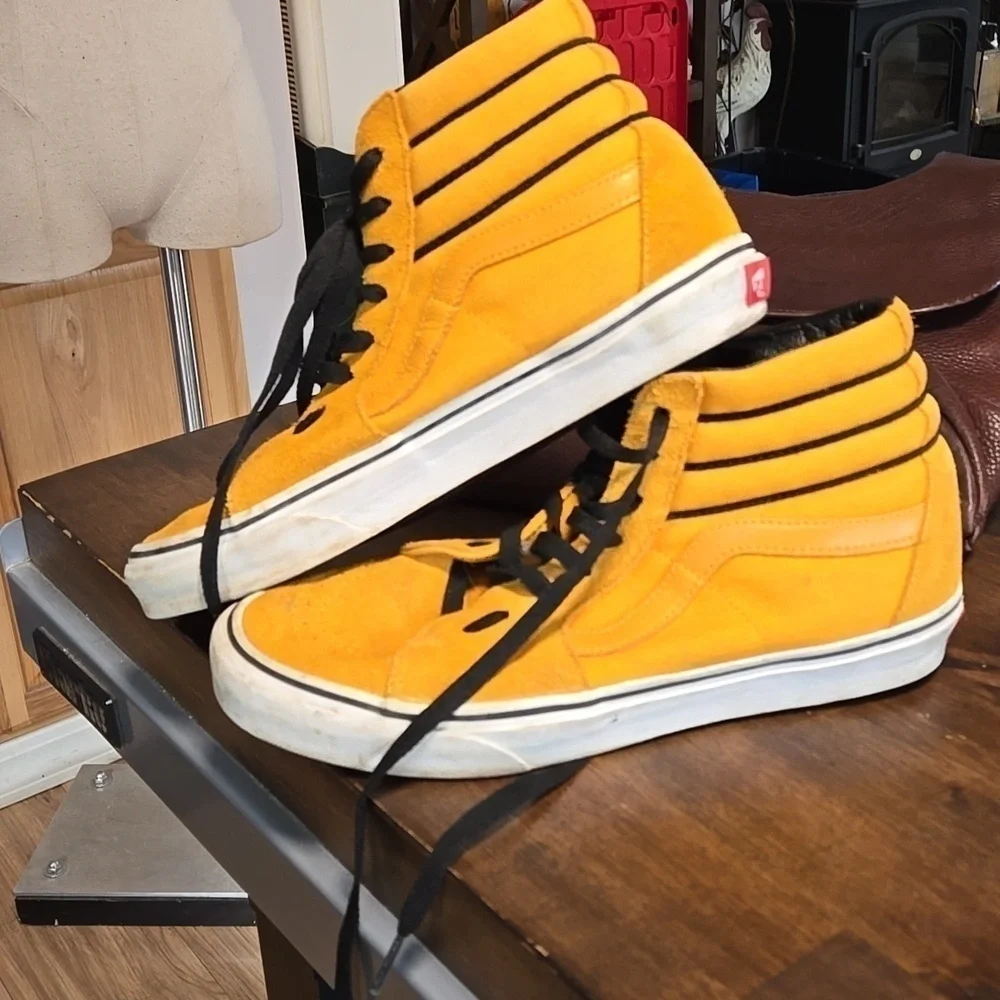 Vans yellow high